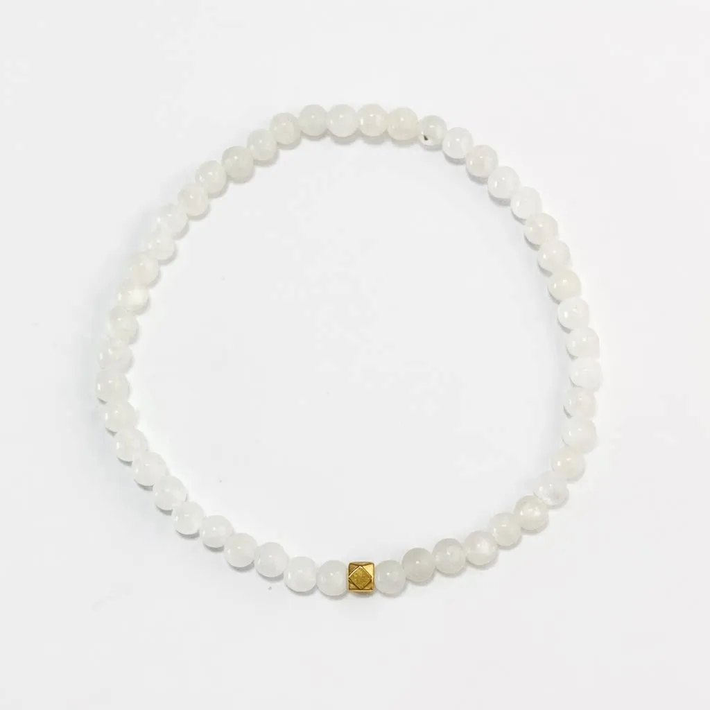 White Agate Bracelet 4mm in natural white agate beads on elastic cord